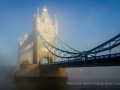 Les Stringer_1_London Bridge in the morning mist